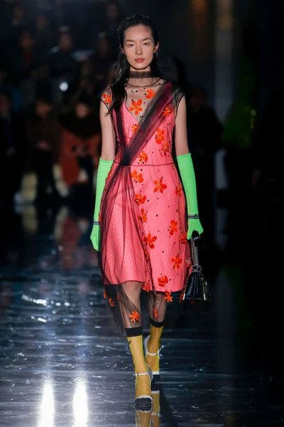 Look 39